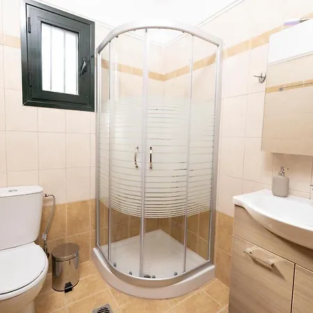 Aliki Holiday home *